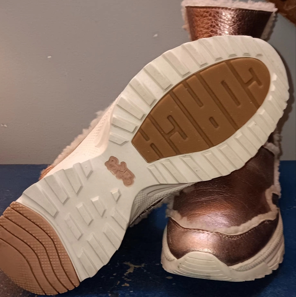 Coach shearling sneaker boot - Picture 5 of 5
